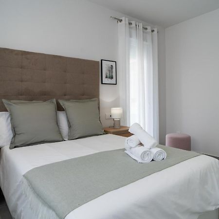 Aac Malaga - Apartamento Con Terraza, Muy Amplio, Totalmente Equipado, Cerca Del Centro Y Nuevo! Pokój zdjęcie