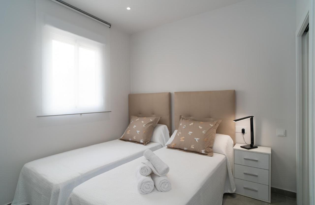 Aac Malaga - Apartamento Con Terraza, Muy Amplio, Totalmente Equipado, Cerca Del Centro Y Nuevo! Zewnętrze zdjęcie