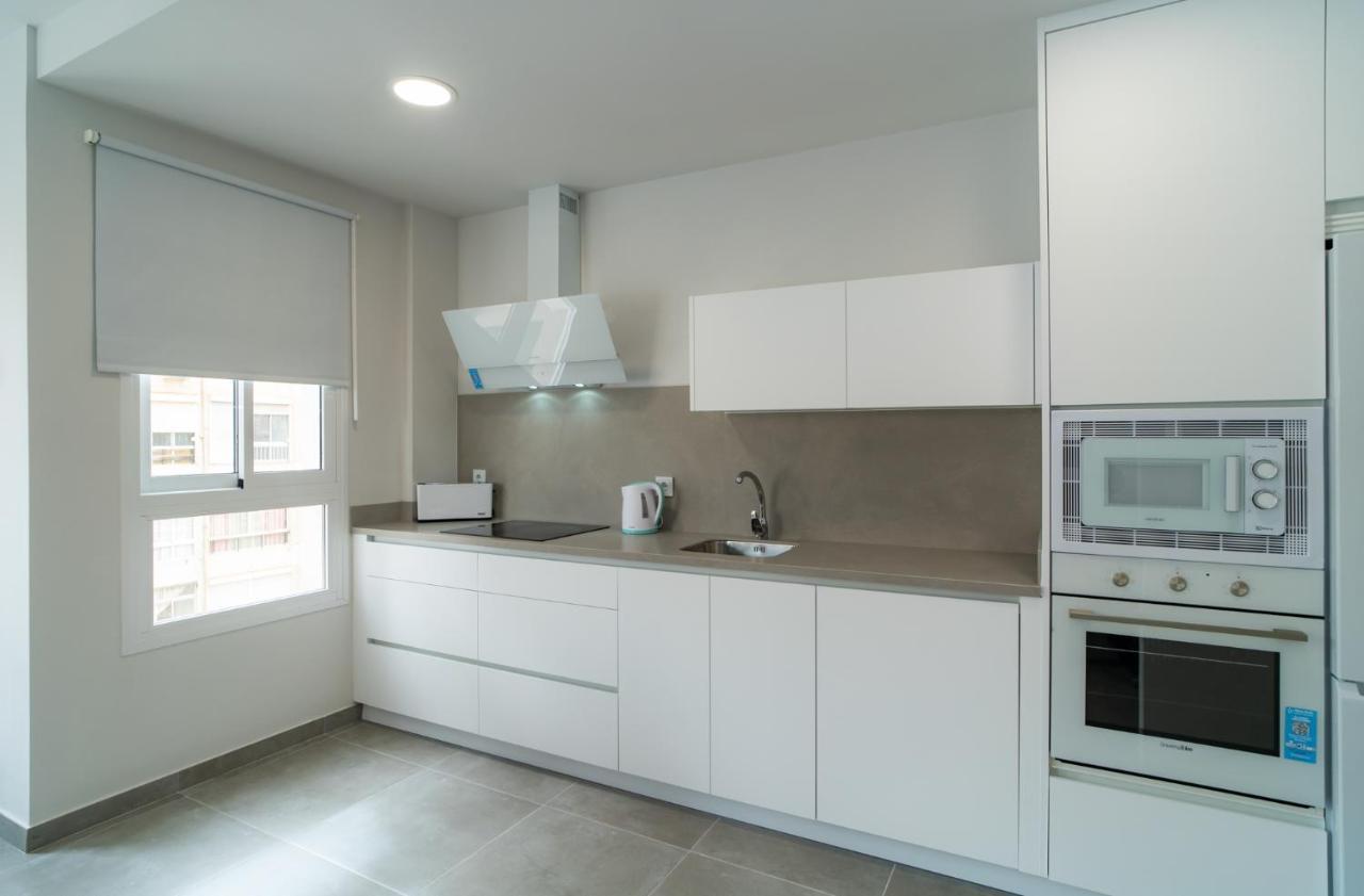Aac Malaga - Apartamento Con Terraza, Muy Amplio, Totalmente Equipado, Cerca Del Centro Y Nuevo! Zewnętrze zdjęcie