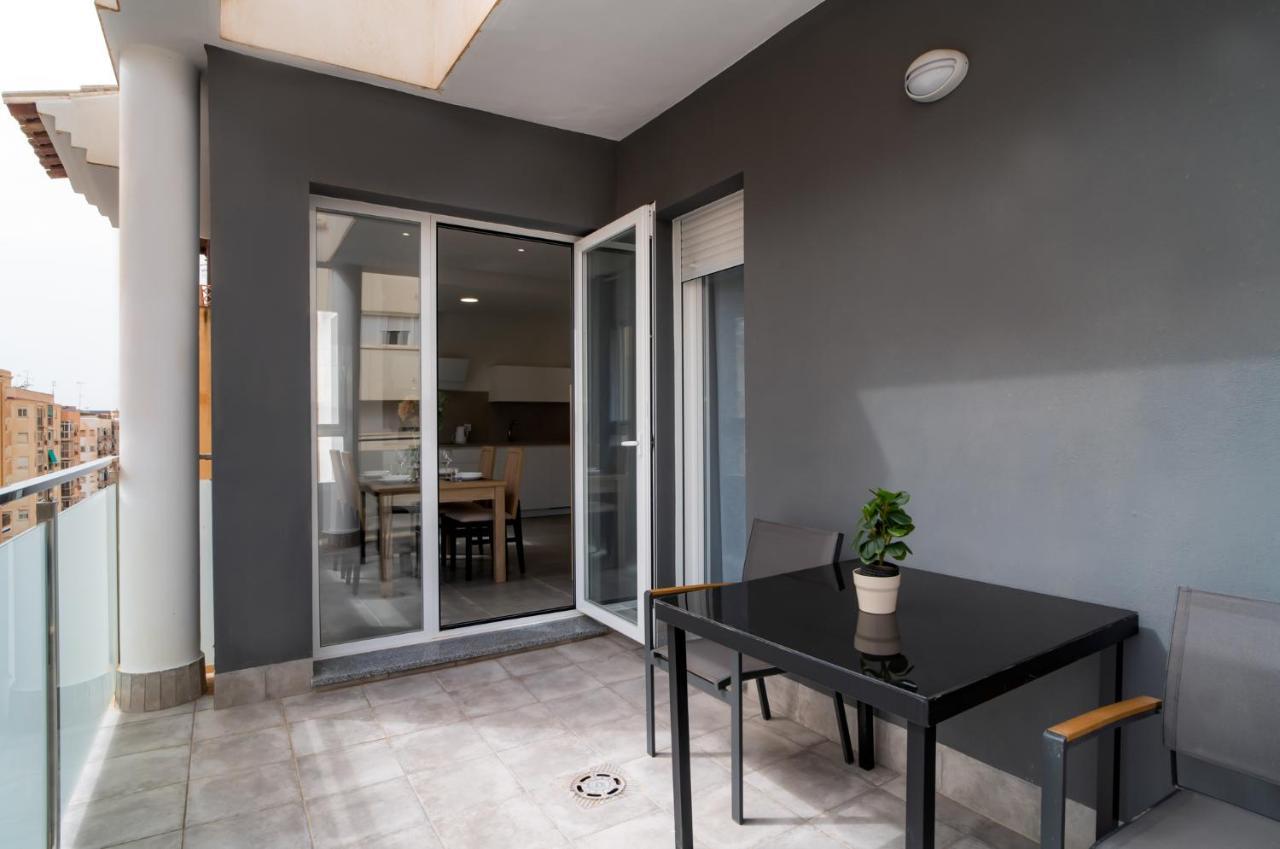 Aac Malaga - Apartamento Con Terraza, Muy Amplio, Totalmente Equipado, Cerca Del Centro Y Nuevo! Zewnętrze zdjęcie