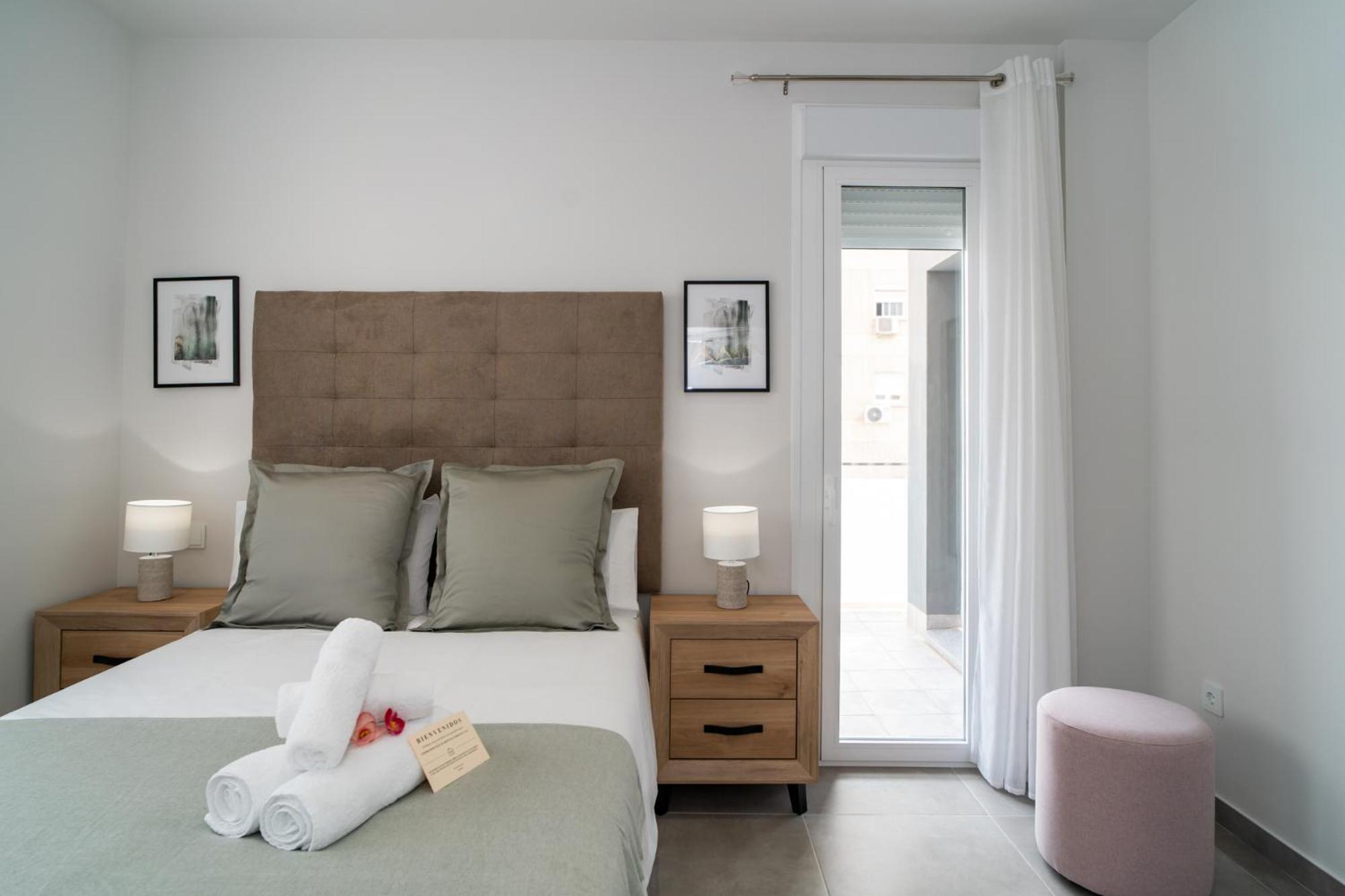 Aac Malaga - Apartamento Con Terraza, Muy Amplio, Totalmente Equipado, Cerca Del Centro Y Nuevo! Pokój zdjęcie