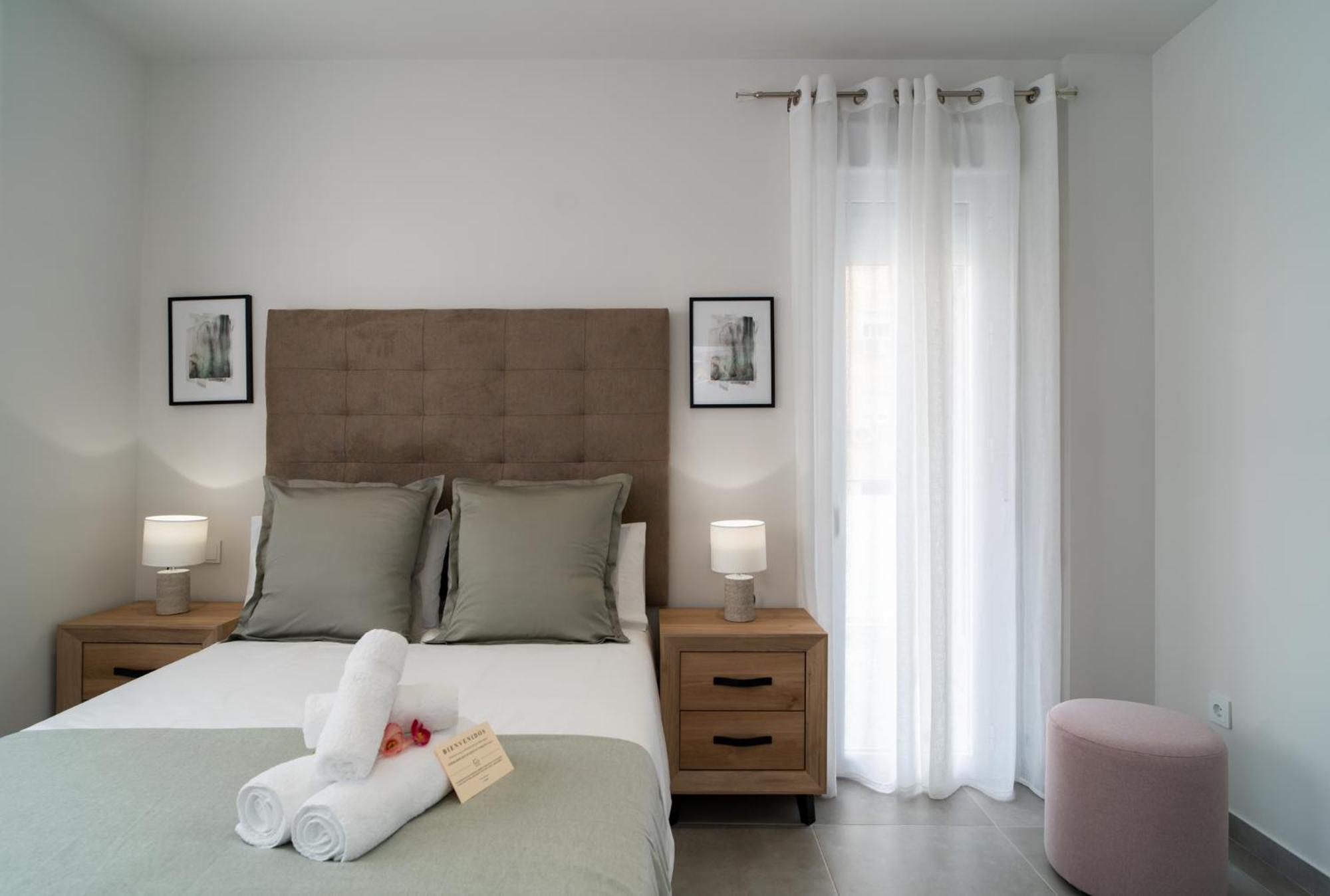 Aac Malaga - Apartamento Con Terraza, Muy Amplio, Totalmente Equipado, Cerca Del Centro Y Nuevo! Pokój zdjęcie