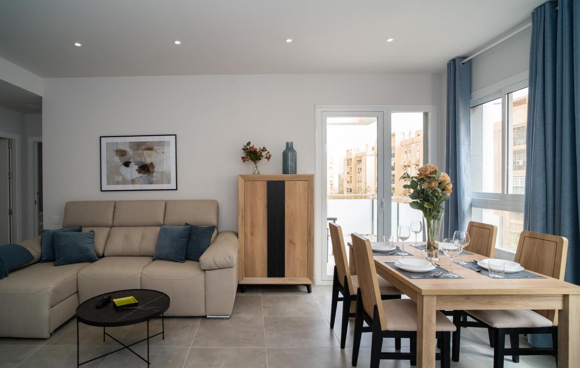 Aac Malaga - Apartamento Con Terraza, Muy Amplio, Totalmente Equipado, Cerca Del Centro Y Nuevo! Pokój zdjęcie